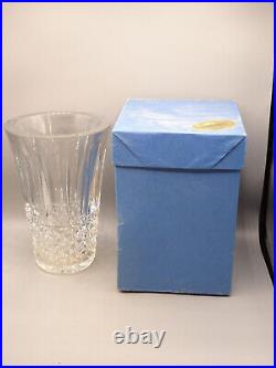 GRAND VASE EN CRISTAL DE SAINT LOUIS. H 25 CM. En coffret