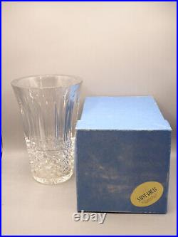 GRAND VASE EN CRISTAL DE SAINT LOUIS. H 25 CM. En coffret