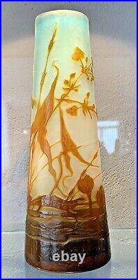 Gallé vase à décor de plantes aquatique nénuphar daum, muller, schneider