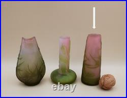 Gallé vase camée verre multicouches acide décor chardons verts Art Nouveau 10 cm