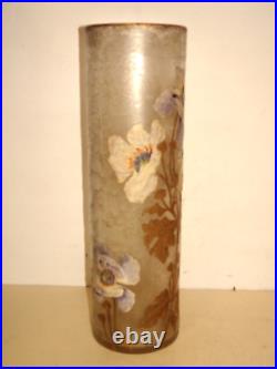 Grand Vase Montjoye Legras. Verre gravé à l'acide et émaillé. H 40 cm. Art nouveau