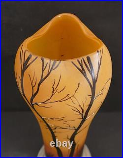 Grand Vase émaillé Legras signé Décor Paysage d'hiver Enneigé H33,3 cm Grand Vase émaillé Legras signé Décor Paysage d'hiver Enneigé H33,3 cm