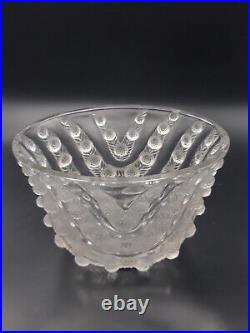 Grand Vase en Cristal, LALIQUE FRANCE, Modèle VICHY, signé