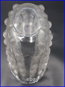 Grand Vase en Cristal, LALIQUE FRANCE, Modèle VICHY, signé