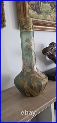 Grand vase Art Nouveau en verre émaillé et doré Iris Mont Joye -Legras 50cm