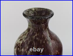 Grand vase de Murano en verre d'art soufflé à la bouche. 1960s Grand vase de Murano en verre d'art soufflé à la bouche. 1960s