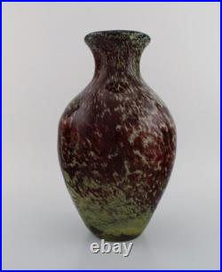 Grand vase de Murano en verre d'art soufflé à la bouche. 1960s Grand vase de Murano en verre d'art soufflé à la bouche. 1960s