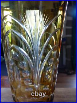 Grand vase en Cristal de Bohême Overlay blanc et jaune forme originale H 32.2 CM