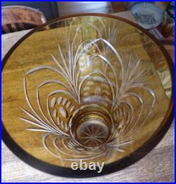 Grand vase en Cristal de Bohême Overlay blanc et jaune forme originale H 32.2 CM