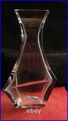 Grand vase moderniste en cristal de Baccarat modèle Julia