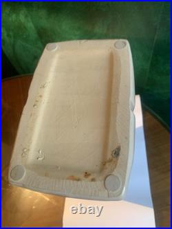 Grand vase sculptural en Céramique /grès signé décor antique et drapé stylisé