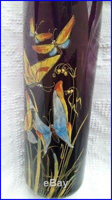 Grand vase verre émaillé, hauteur 29 cm, 6 papillons émaillés en relief. LEGRAS