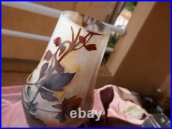 Gros vase Daum Nancy France, H 35cm, P 4,7kg, aux dahlias, art nouveau