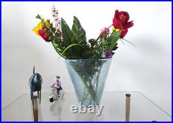 Important vase tronconique en cristal bullé signé DAUM Important vase tronconique en cristal bullé signé DAUM