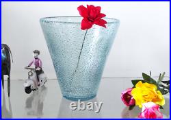 Important vase tronconique en cristal bullé signé DAUM Important vase tronconique en cristal bullé signé DAUM