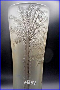 J. MICHEL PARIS-Vase vers 1900 dégagé à l'acide et émaillée, daum, gallé, schneider