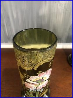 JOLIE PAIRE DE VASES EN VERRE ÉMAILLÉ (accident sur un) PAVOTS LEGRAS
