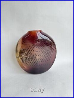 Joli Vase Vintage verre multicolore multicouche signé Nicolas Morin 1987 design