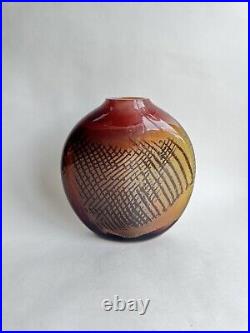 Joli Vase Vintage verre multicolore multicouche signé Nicolas Morin 1987 design