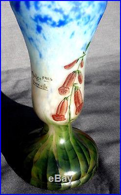Joli et rare vase 1900 Muller aux digitales, gravé, era daum Galle, NO COPY