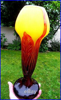 Joli grand Vase Schneider le verre francais, 40 cm, parfait, era daum Gallé 192