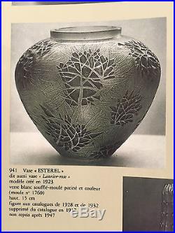 LALIQUE Vase ESTEREL ouLaurier rose 1923