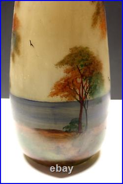 LEUNE SUPERBE TRES GRAND VASE Décor émaillé paysage lacustre HAUTEUR 51 cm