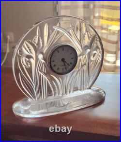 Lalique -PETITE PENDULE SIGNEE LALIQUE FRANCE AVEC ALARME