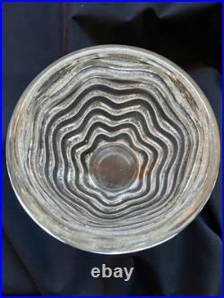 Lalique, vase Méandres, verre, 1934, signé R. LALIQUE