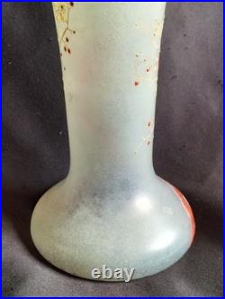 Legras / Grand vase en verre émaillé à décor japonisant / Modèle Printemps