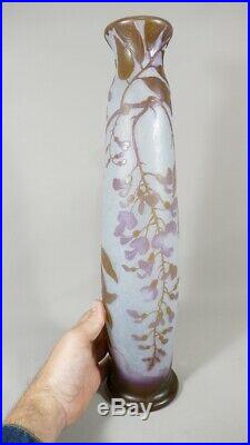 Legras, Vase Glycine Hauteur 46 Cm En Verre Dégagé à l'Acide Vers 1900
