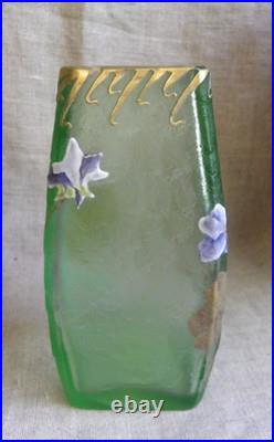 Legras Vase Signé Montjoy À Décor De Violettes Émaillées Et Feuilles D'or