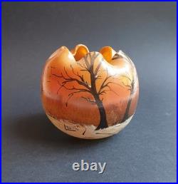 Legras Vase en verre Boule à col pincé Couché de soleil en forêt enneigée