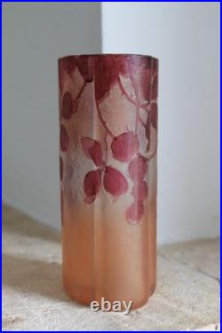 Legras vase quadrilobé série rubis en verre (1900 1910)