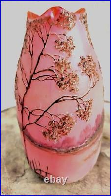 Legras vase signé d un verrier français dégagé a l'acide arts Nouveau 1880