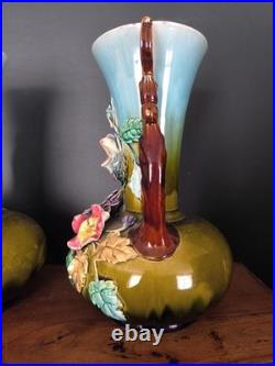 Lot De 2 Anciens Vases Barbotine