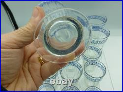 Lot de 18 verres anciens à décor émaillé