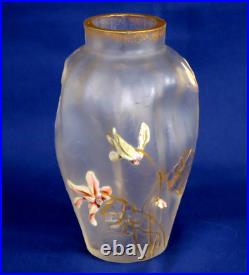 MONTJOYE LEGRAS Vase Fond Givré Décor Emaillé de Cyclamens Epoque vers 1900