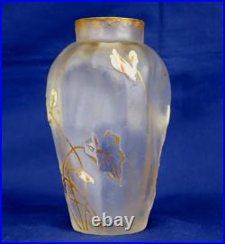 MONTJOYE LEGRAS Vase Fond Givré Décor Emaillé de Cyclamens Epoque vers 1900