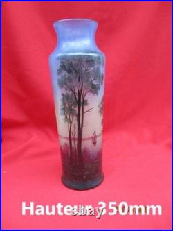 MULLER Frères Lunéville Grand vase 350mm à décor d'un paysage lacustre signé