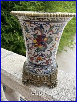 Magnifique Ancien Vase En Porcelaines