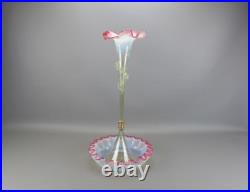 Magnifique vase soliflore-coupelle en verre opalescent, très beau travail XX ème