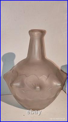 Maison Baccarat Vase Cristal Dépoli signé Épreuve De Tirage Industriel