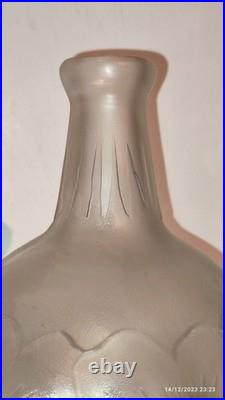 Maison Baccarat Vase Cristal Dépoli signé Épreuve De Tirage Industriel