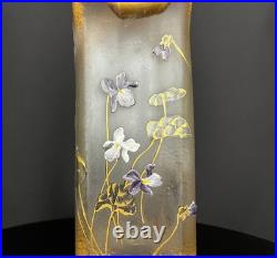 Montjoye Legras & Cie, vase Art nouveau en verre givré émaillé