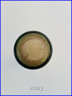 Muller Frères, Lunéville. Vase à décor peint d'un Paysage Lacustre