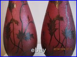 PAIRE DE VASES BACCARAT ART NOUVEAU Dégagés à l'acide