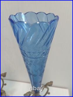Paire De Grands Vases Cornets, Art Nouveau Vers 1900, Cristal