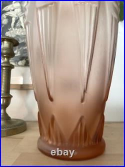 Paire De Vase (2) Verre Pressé Moulé Dépoli Rose Art Déco Circa 1930 Espaivet Paire De Vase (2) Verre Pressé Moulé Dépoli Rose Art Déco Circa 1930 Espaivet