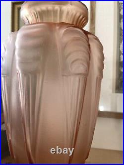 Paire De Vase (2) Verre Pressé Moulé Dépoli Rose Art Déco Circa 1930 Espaivet Paire De Vase (2) Verre Pressé Moulé Dépoli Rose Art Déco Circa 1930 Espaivet